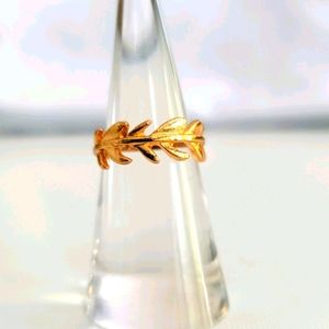 Vintage Gold Greek Goddess Crown Ring Size 5.5 Leaves Women's Jewelry
